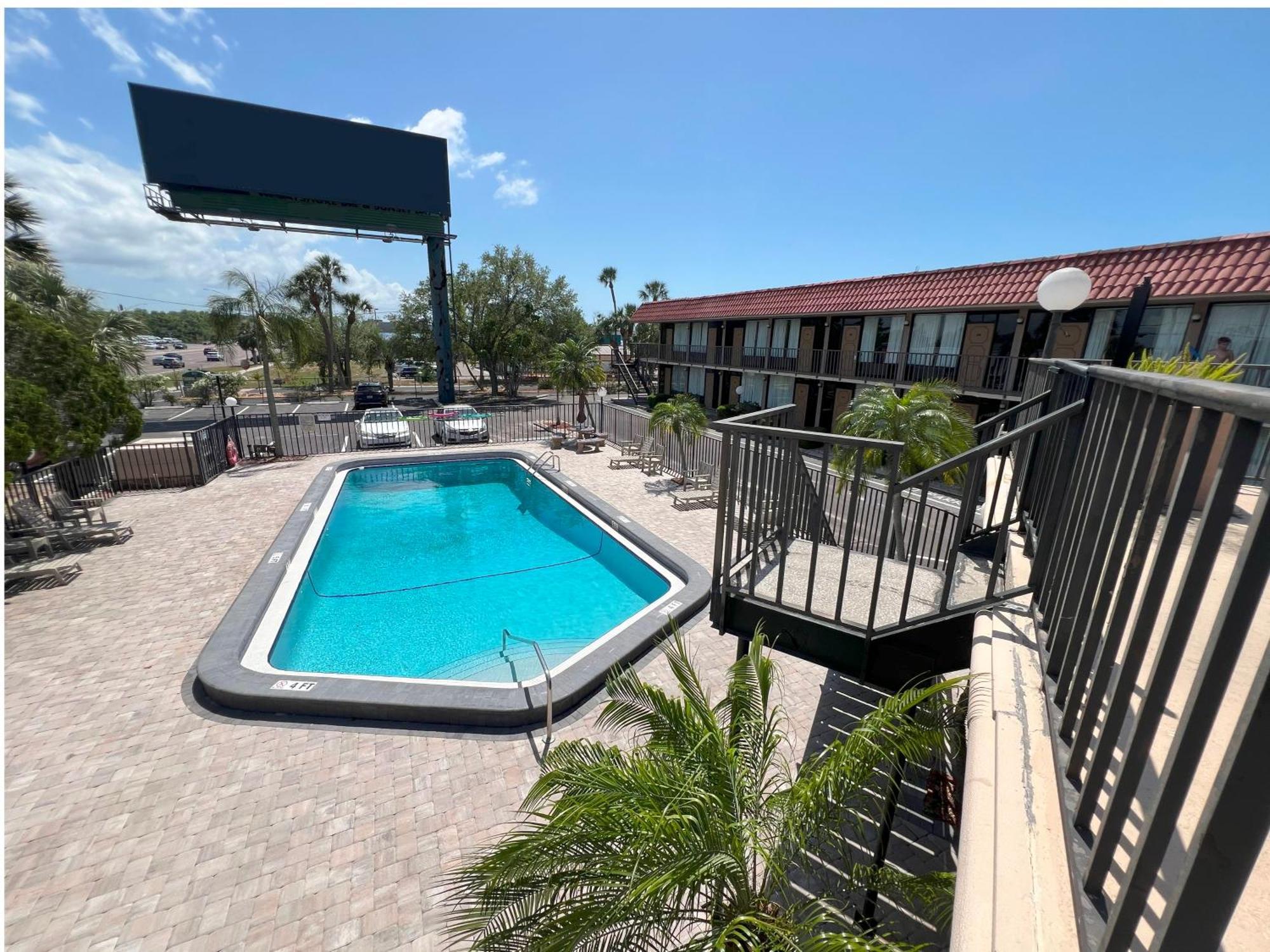 Tarpon Shores Tarpon Springs