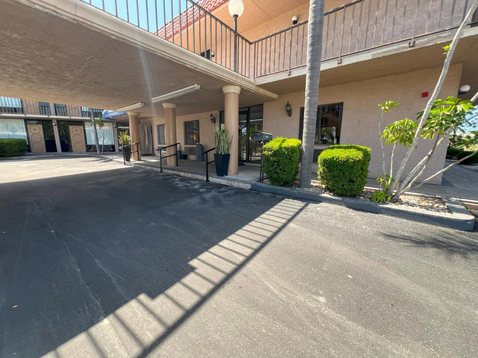 Tarpon Shores Motel Tarpon Springs