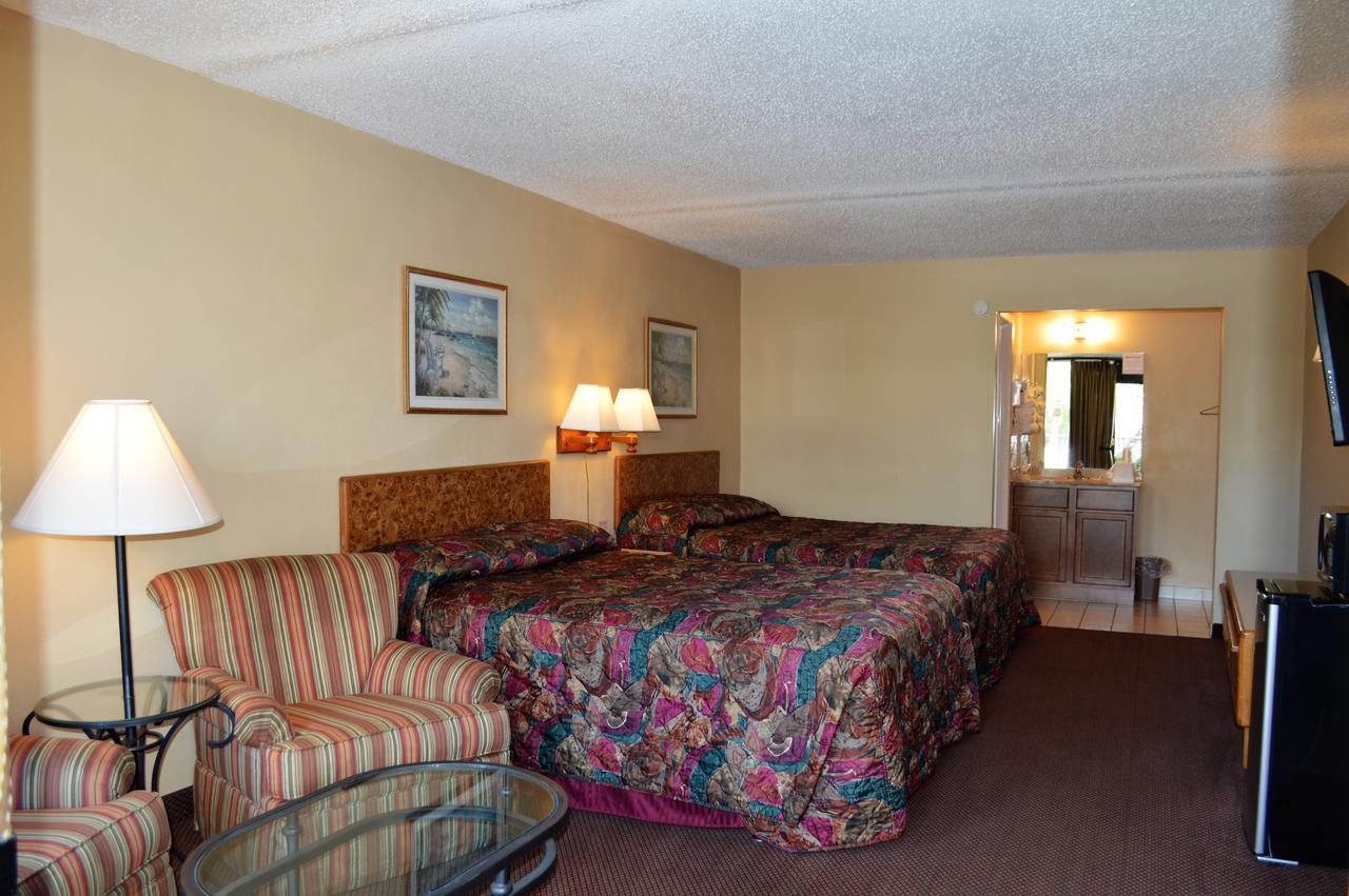 Tarpon Shores Motel