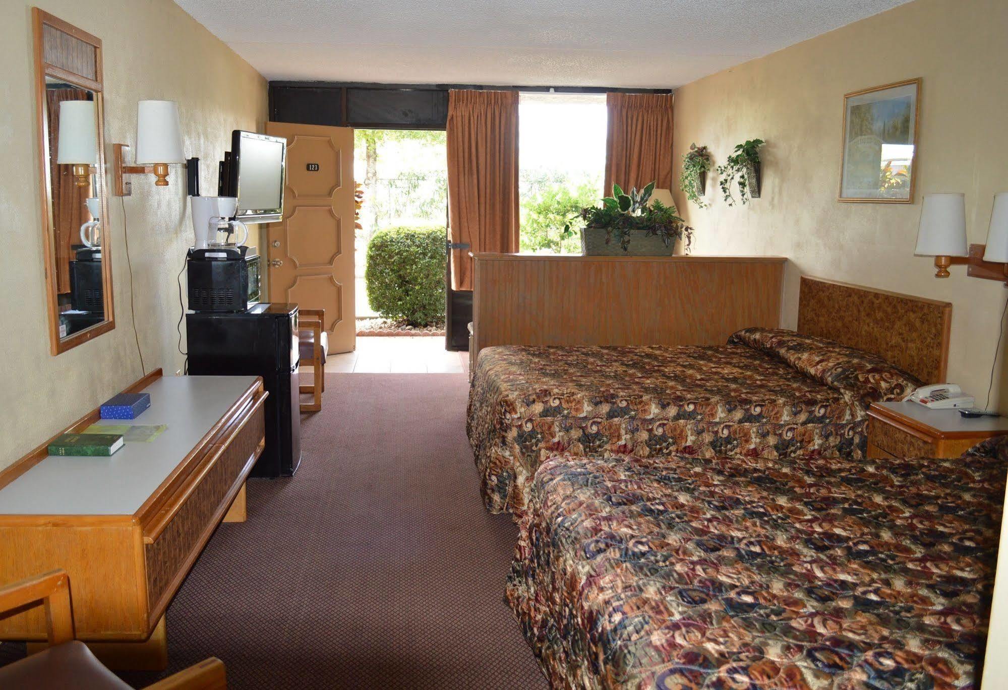 Tarpon Shores Motel Tarpon Springs